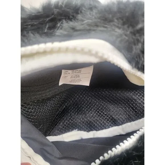 Nike x Olivia Kim Heritage Faux Fur Waist Bag Fanny Pack CT7959-010 - Picture 11 of 11